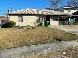 1465 Silver Lilly Ln, Marrero, LA 70072