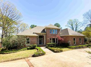 32 Iviers Ct, Little Rock, AR 72223
