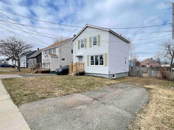 123 Lorne St, Sydney, NS B1P 4H3