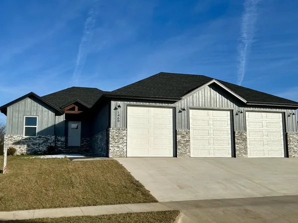 1460 N Carter Way, Republic, MO 65738
