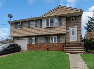 18 Allgair St, South River, NJ 08882