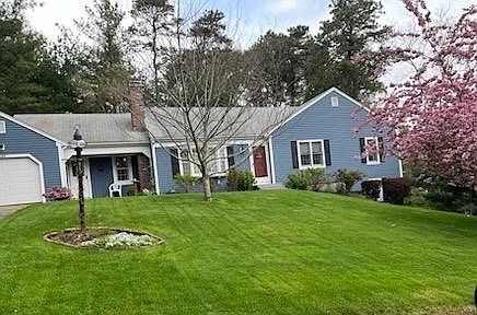 1st image of 44 Stratford Ln