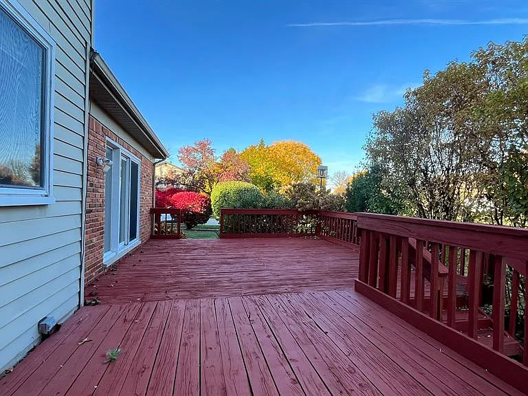 2852 Mayfair Dr — Photo 38