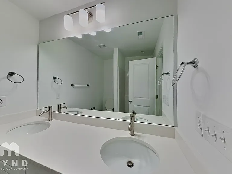 3022 Reid Ave — Photo 8
