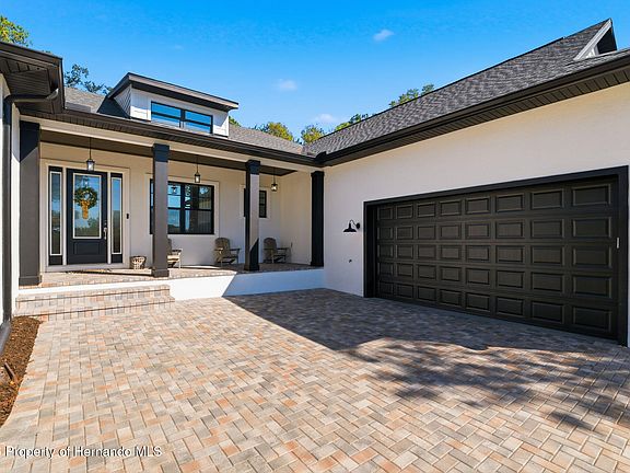 4th image of 4586 Hickory Oak Dr
