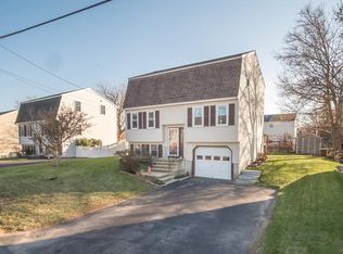 15 Trudel Ave, Dracut, MA 01826