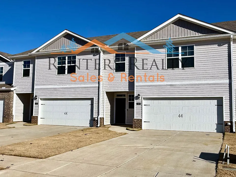 223 Maple Spring Trl