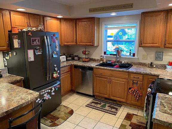 5th image of 5842 Red Pine Dr