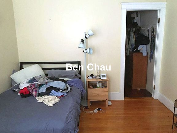 5th image of 158 Magazine St #27B