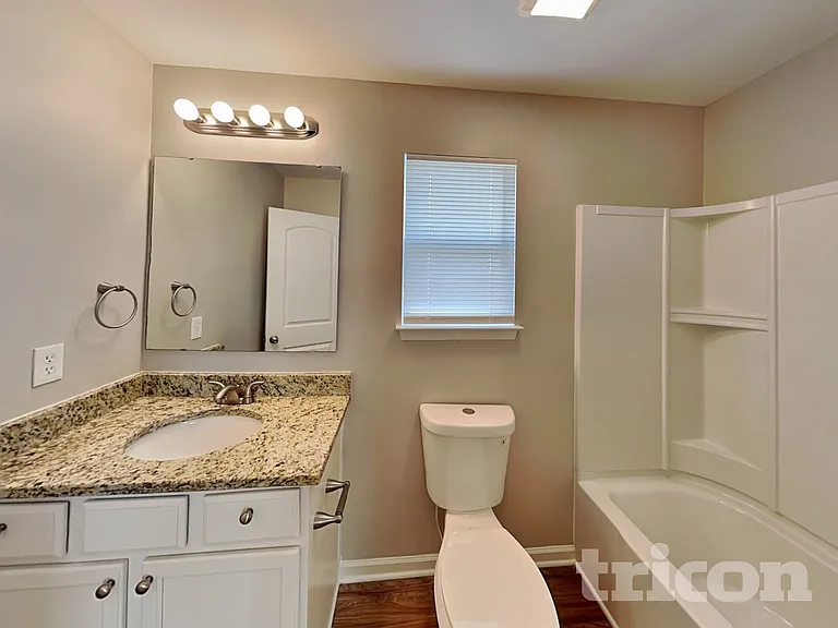 120 Altondale Dr — Photo 9