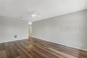 4th image of 924 Poplar Dr