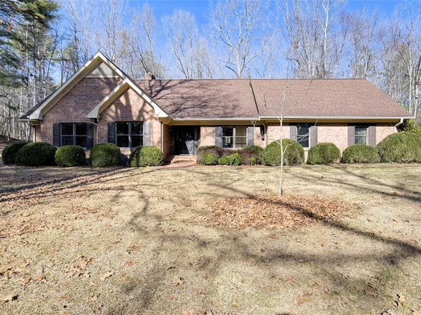 568 Meece Mill Rd, Pickens, SC 29671