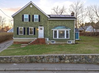 14 Forest Park Rd, Woburn, MA 01801