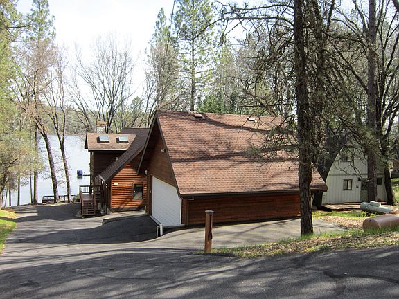 3rd image of 19794 Pine Mountain Dr