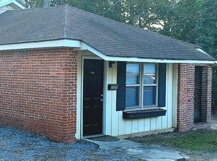 1009 Clyde Ln, Tifton, GA 31794