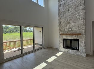 5068 Fairhaven Cir, Thompsons Station, TN 37179