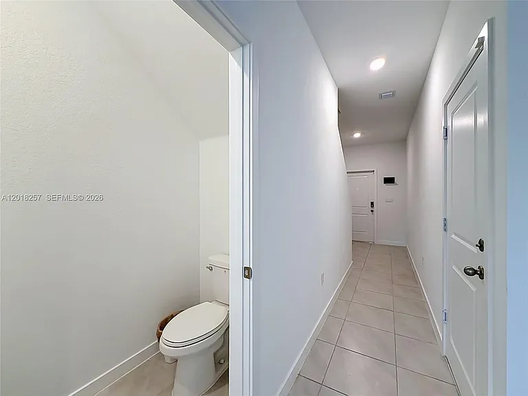 939 NW 3rd Ter #939 — Photo 7