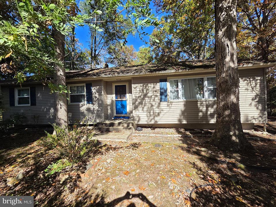 1st image of 428 Bayberry St