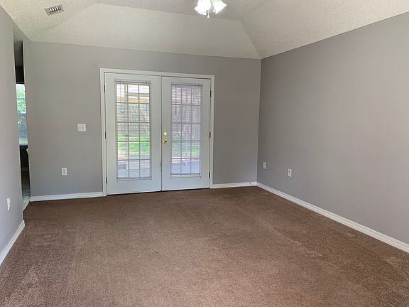 20190523_193231494_iOS_05112022