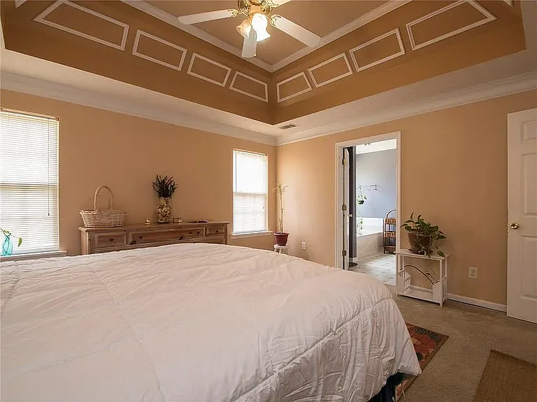 4363 Lock Ness Ln — Photo 14