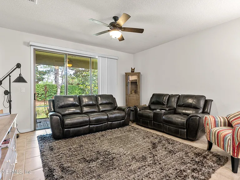 80 Covered Creek Dr — Photo 10