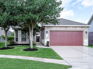 8611 Debbie Terrace Dr, Cypress, TX 77433