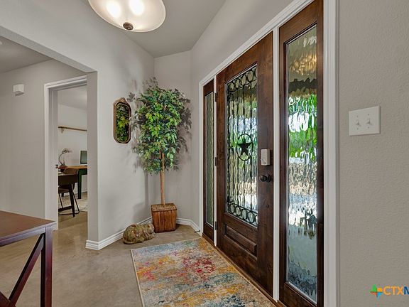 5th image of 120 Sierra Way