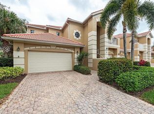 2350 Mont Claire Dr APT 101, Naples, FL 34109