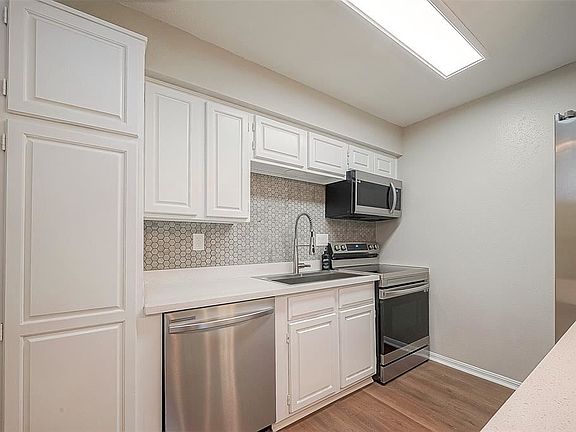 2nd image of 1860 White Oak Dr APT 346