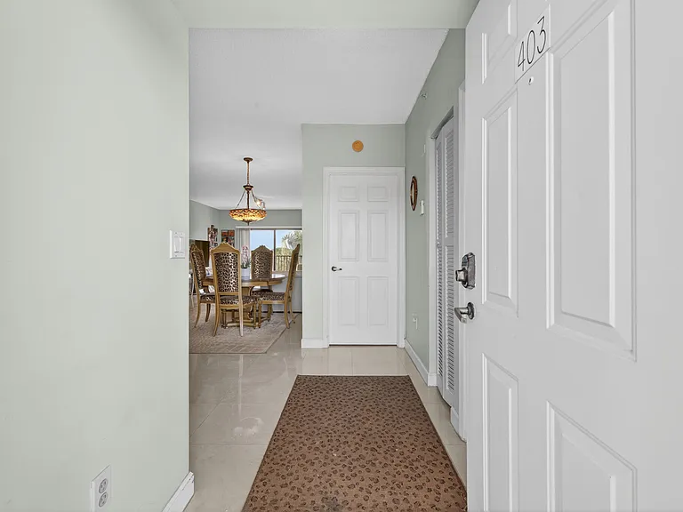 2105 Lavers Cir #403 — Photo 4