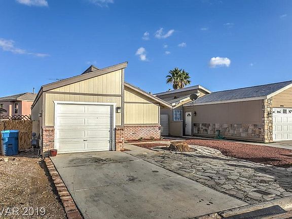 2nd image of 2117 San Simeon St