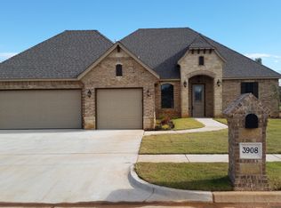 3908 Saint Augustine St, Mustang, OK 73064