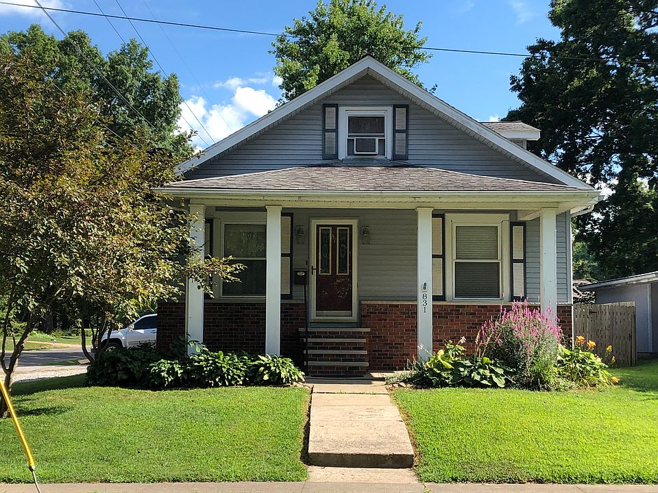831 Prairie Street