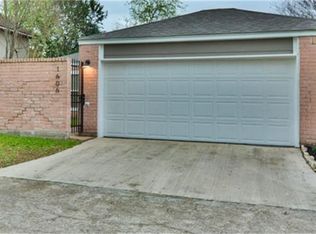 1606 Beaconshire Rd, Houston, TX 77077