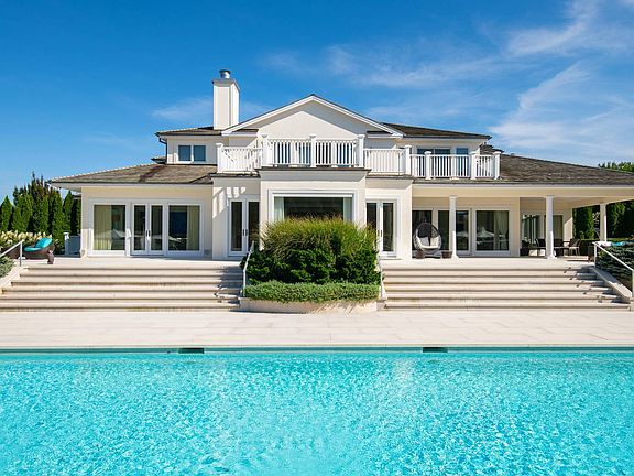3rd image of 37 Jule Pond Dr