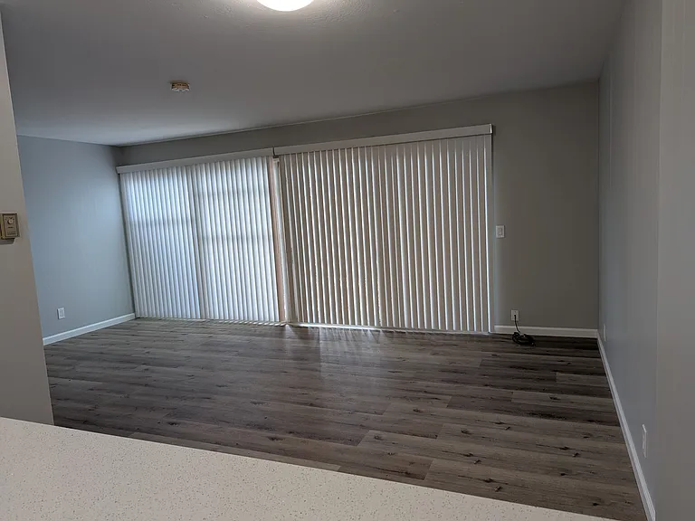 114 Tennyson Ave — Photo 9