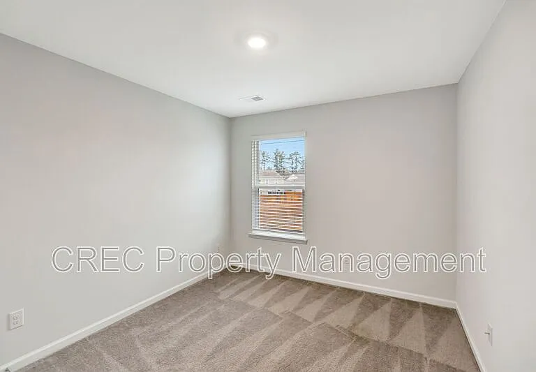 575 Wayton Cir — Photo 19