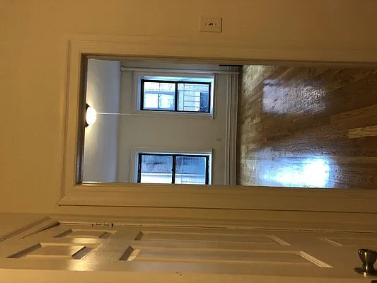 Rented by Cohen Smith Chang LLC | media 10