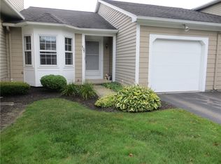 107 Nadine Dr, Webster, NY 14580