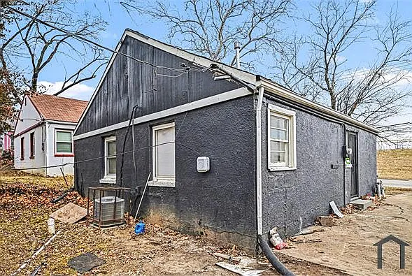 4216 Cleveland Ave — Photo 12