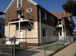 2567 S 5th St, Milwaukee, WI 53207