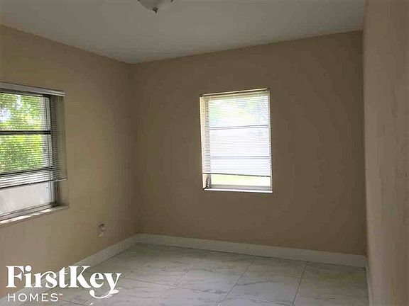 2nd image of 1466 NE 176th St