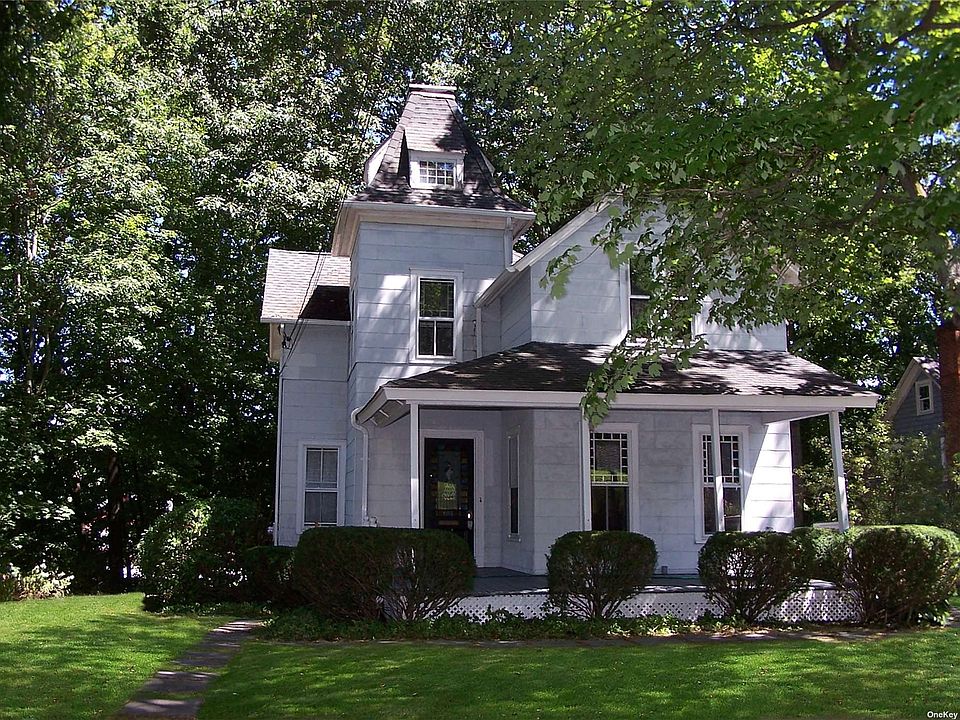 1st image of 126 Barnum Ave