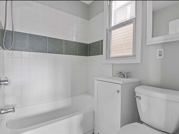 5th image of 35 McAdoo Ave #1