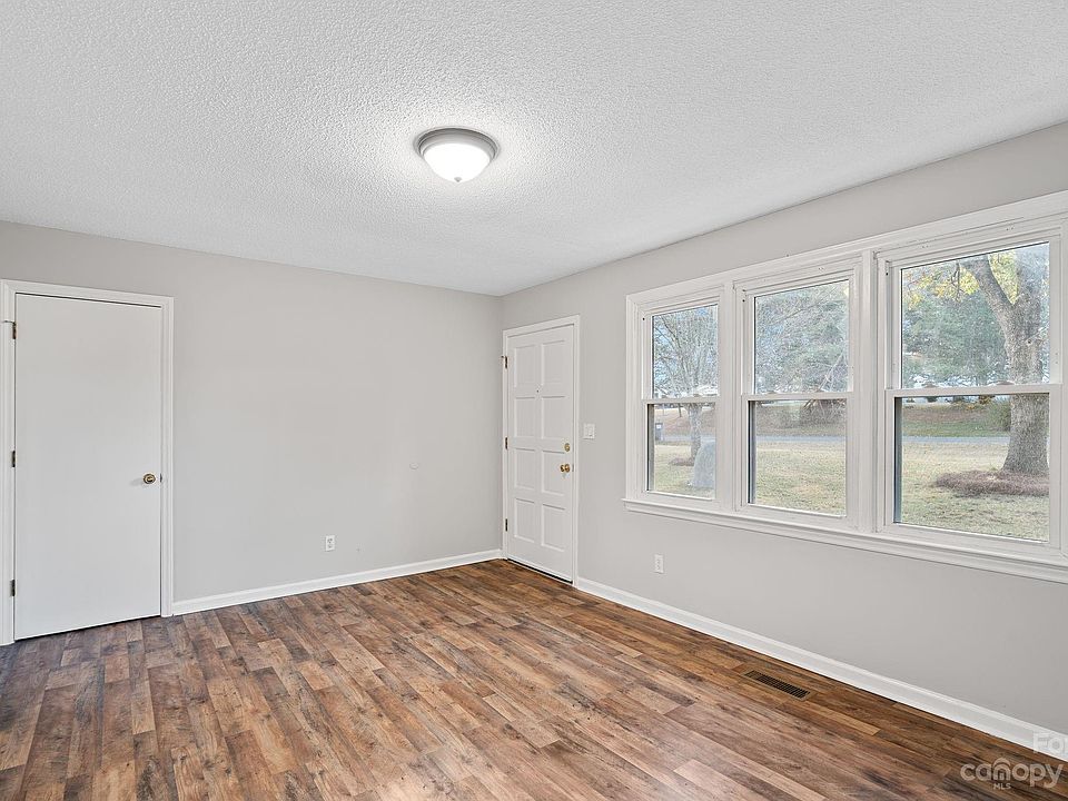 572 Brumley Rd, Mooresville, NC 28115 Zillow