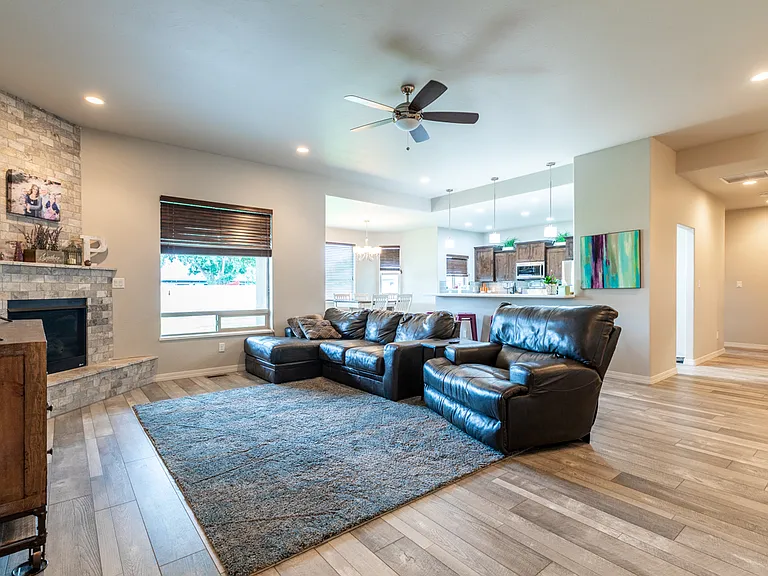 262 Denali Ct — Photo 10