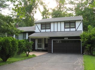 243 River Bend Rd, Berkeley Heights, NJ 07922