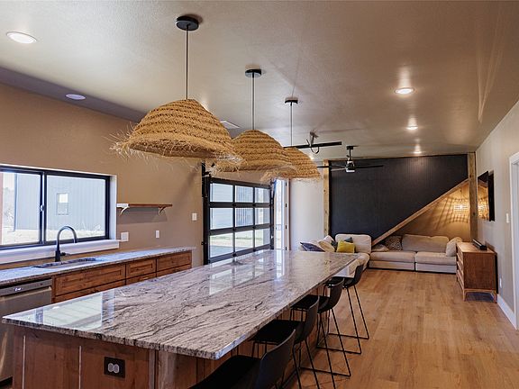 3rd image of 500 County Road 2745