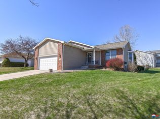 5059 N 20th St, Lincoln, NE 68521