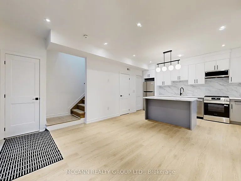 178 Atlas Ave #GARDEN — Photo 16